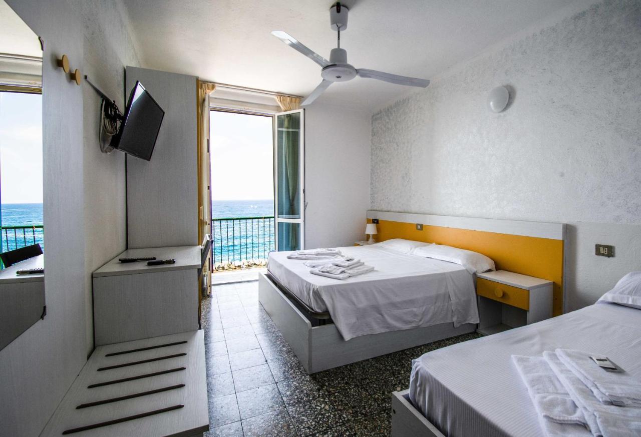 Hotel San Pietro Chiavari Exterior foto