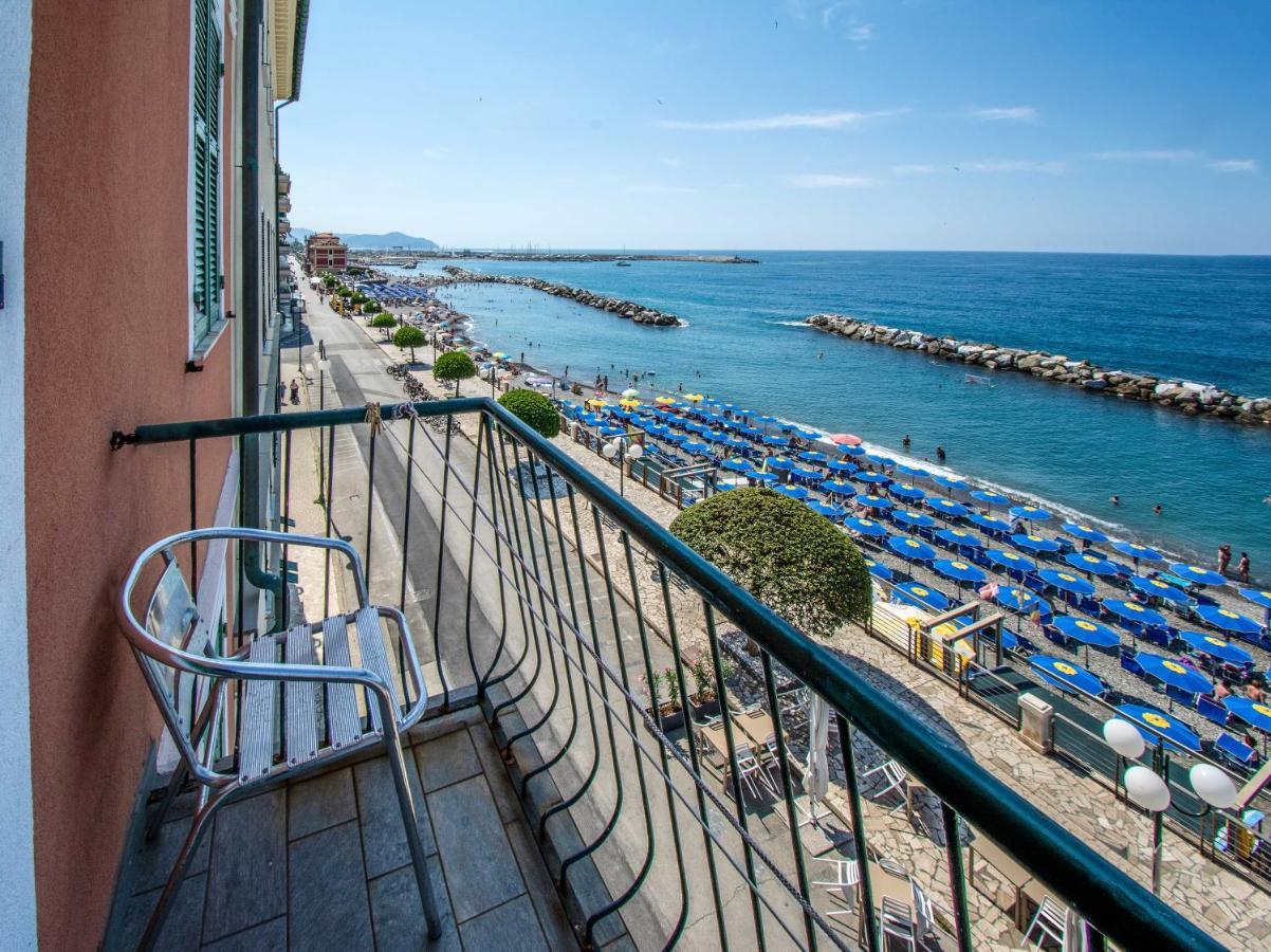 Hotel San Pietro Chiavari Exterior foto